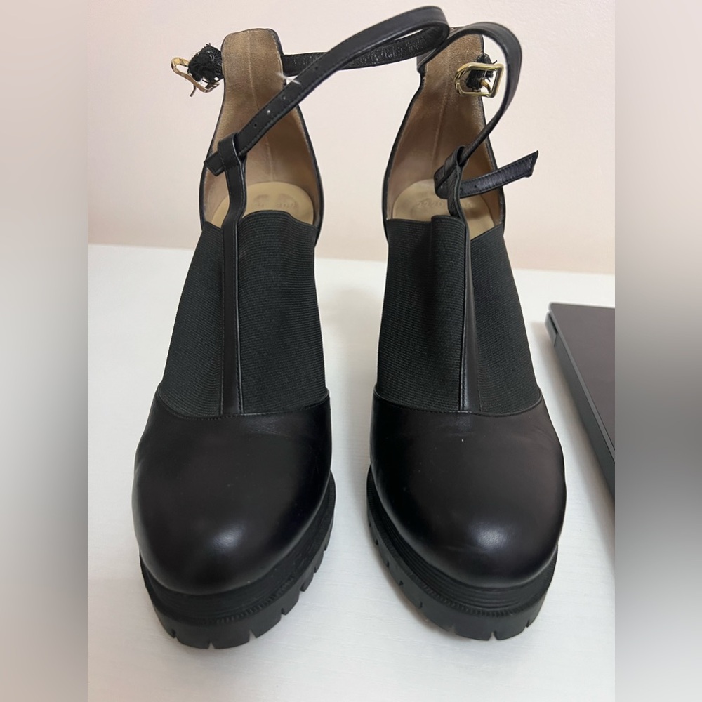 Heeled boots natural leather from Turkey